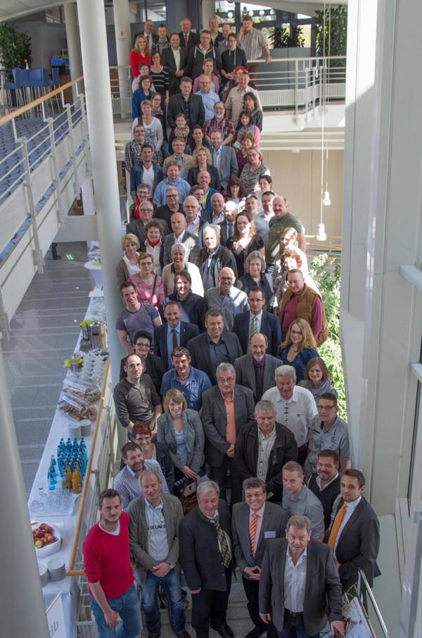 130 Zufriedene Teilnehmer nutzen den 2. Kongress „Zukunft der Lebensmittelkontrolle“ in Karlsruhe als wichtige branchenübergreifende Dialogplattform.